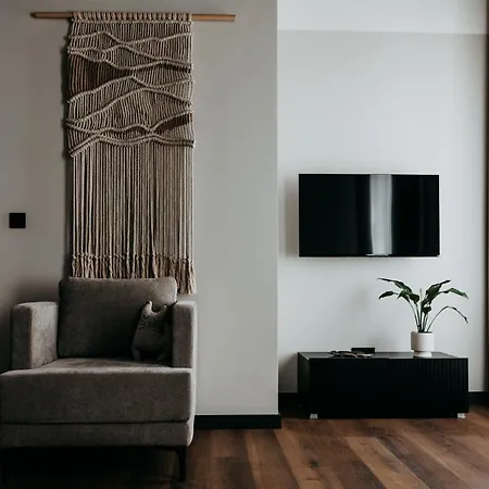 Arche Przy Klasztorze Apartment *